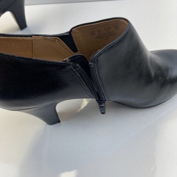 NEW! Naturalizer Leather Heeled Ankle Booties 3-Inch Heel Zip Closure Black 8M - Picture 11 of 13